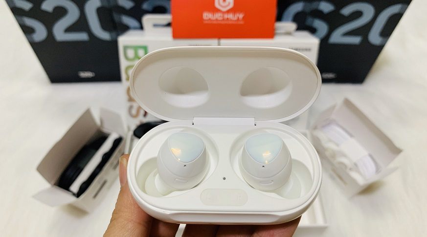 Vuabosscom hoạt động hợp pháp bởi PAGCOR Bluetooth Vuaboss đến từ Dubai Buds Plus Chính Hãng