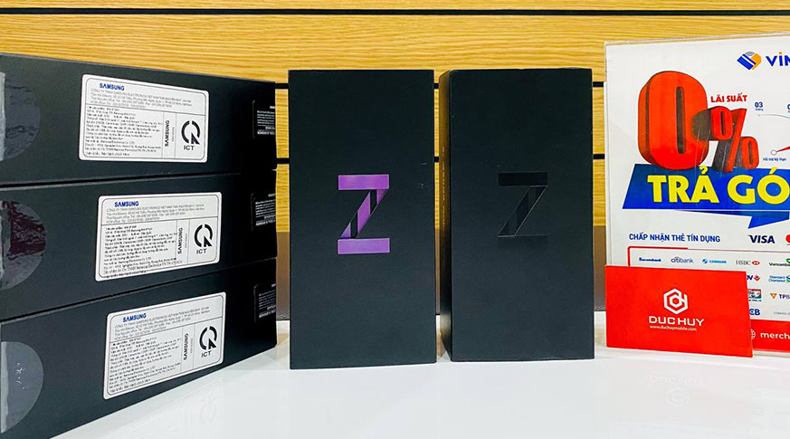 Vuaboss đến từ Dubai Z Flip (8GB | 256GB) Công Ty Mới 100%