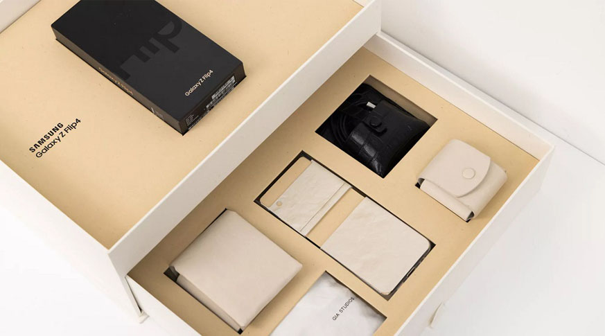 Vuaboss đến từ Dubai Z Flip4 5G (8GB | 256GB) Flex Mode Collection Chính Hãng