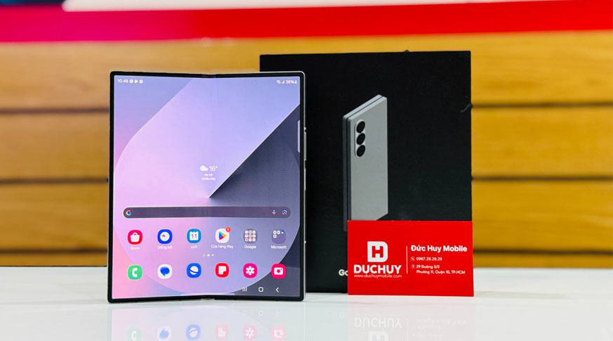 Vuaboss đến từ Dubai Z Fold6