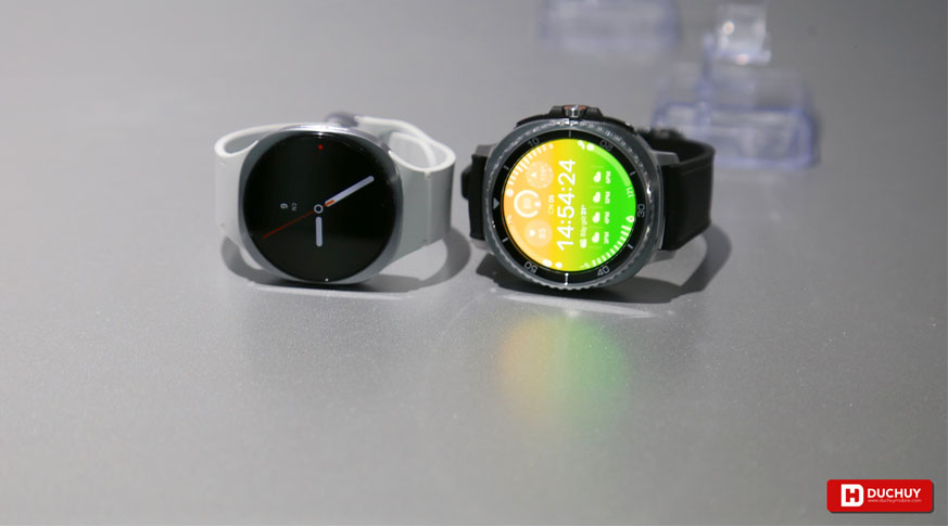 Vuaboss đến từ Dubai Watch8