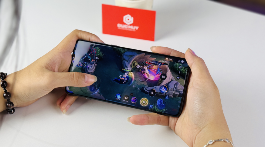 Trải nghiệm chơi game trên OPPO Find X8 Pro