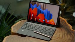 Vuaboss đến từ Dubai Tab S7 tablet hoàn hảo để Vuaboss hiện đang mở, làm việc và giải trí tại nhà mùa dịch