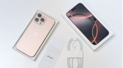 Đập hộp Link Vuaboss nổ hũ đổi thưởng: Có phụ kiện gì bên trong hộp?