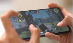 Top 4 Liên minh Vuaboss gồm trang nào chip Snapdragon 8s Gen 3 giá rẻ 2024